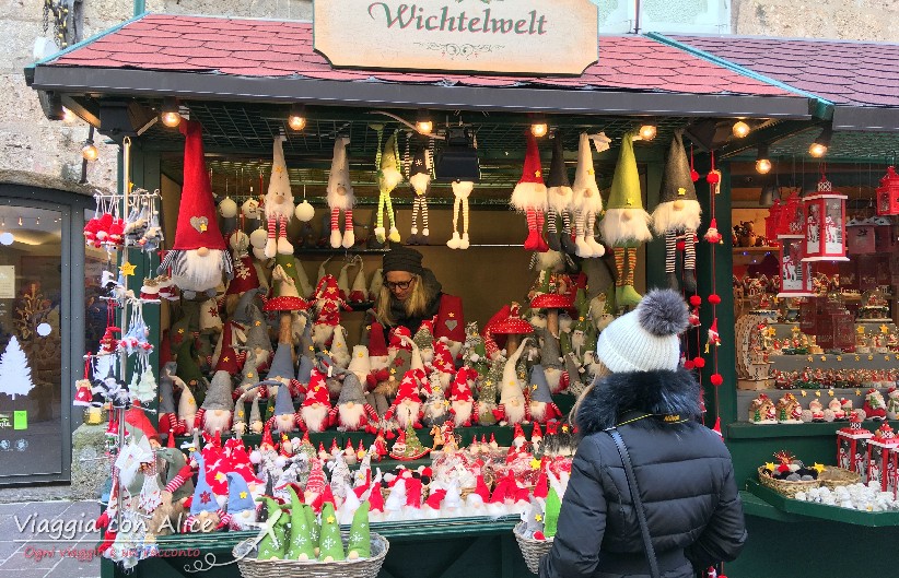 Tra le vie di Innsbruck si respira l'atmosfera del Natale