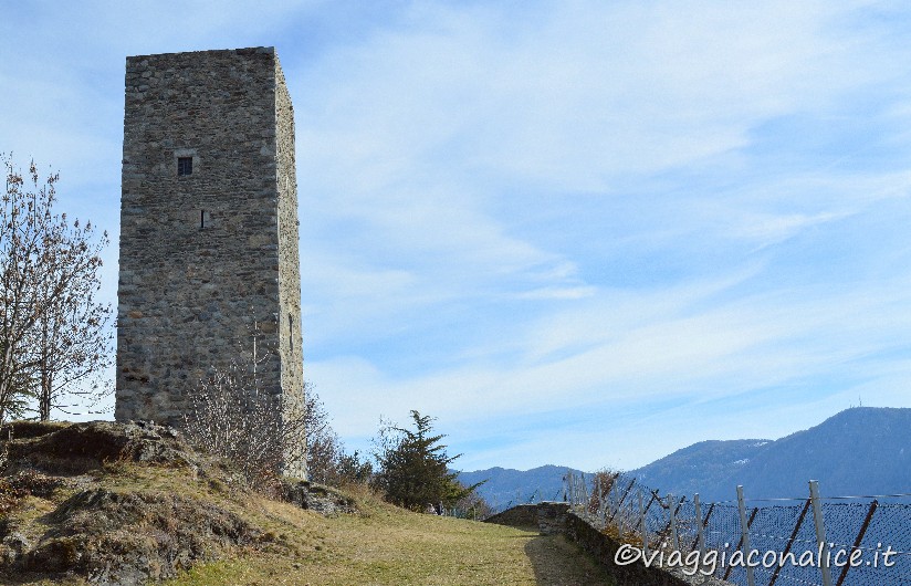 torre medioevale di teglio