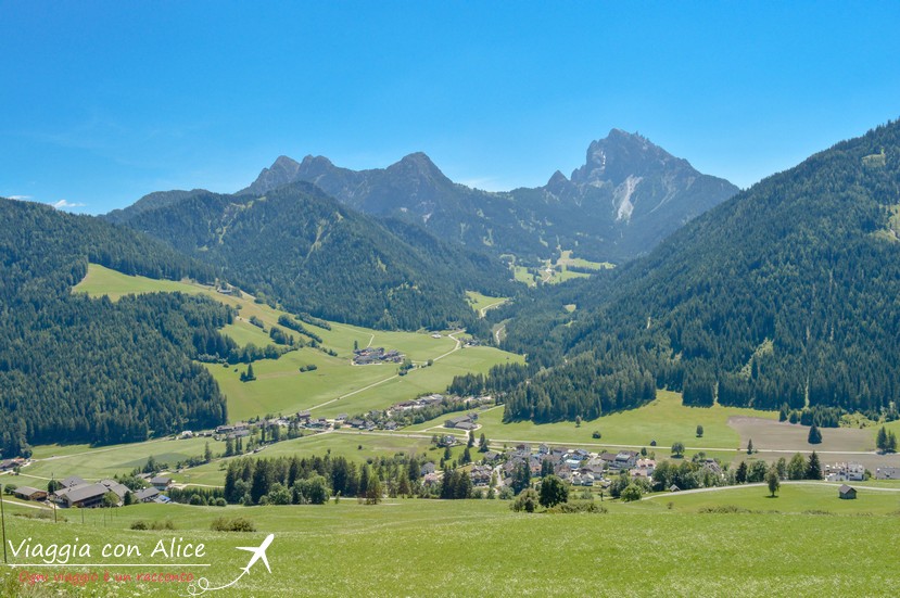 raggiungere il lago di braies