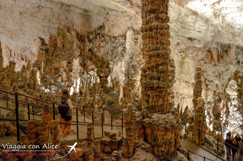 grotte di postumia slovenia