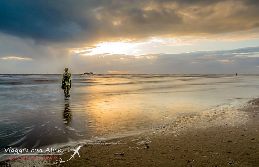crosby beach