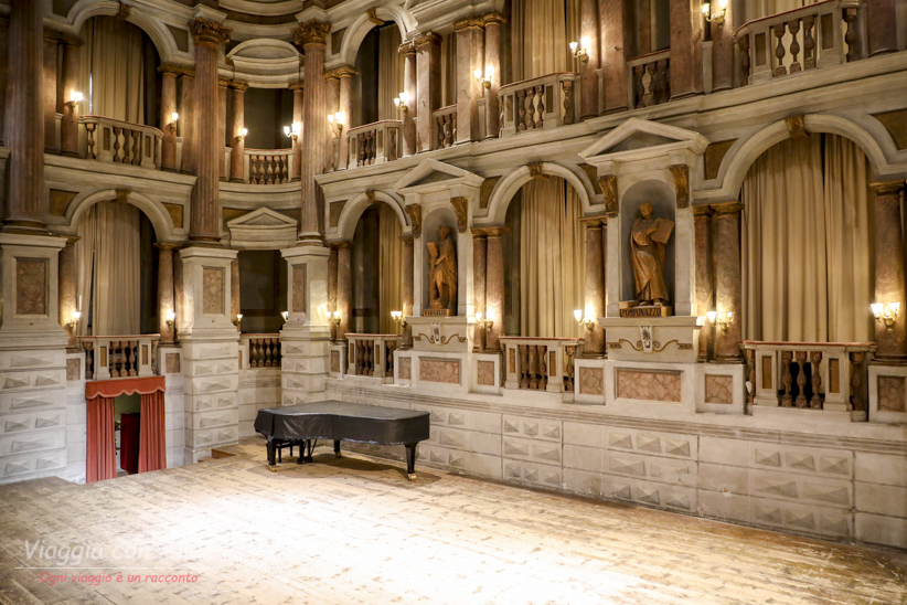 teatro bibiena Mantova