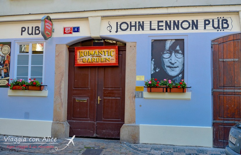 john lennon pub