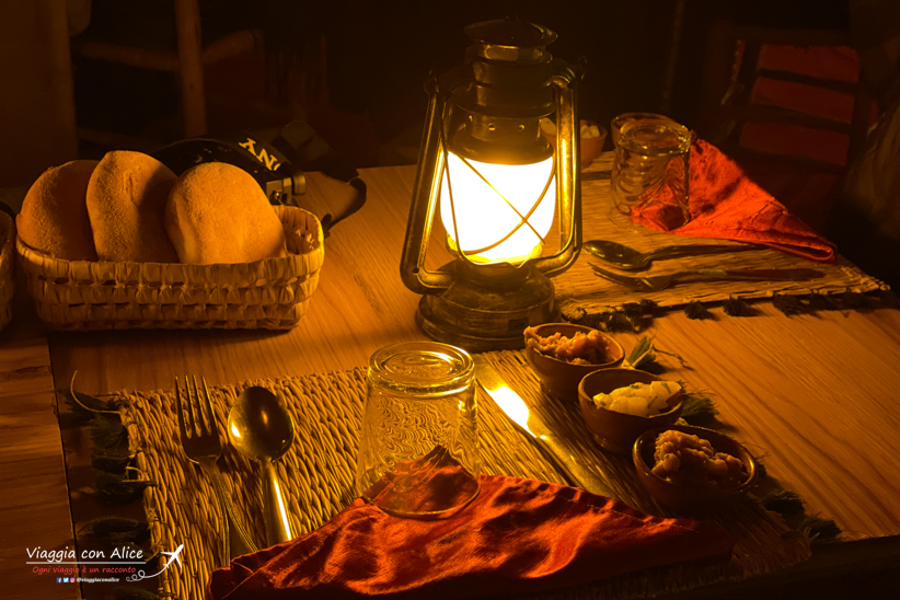 Dormire una notte nel deserto di Agafay in Marocco