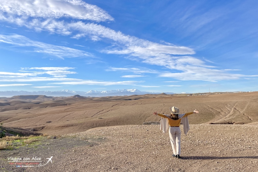 Dormire una notte nel deserto di Agafay in Marocco