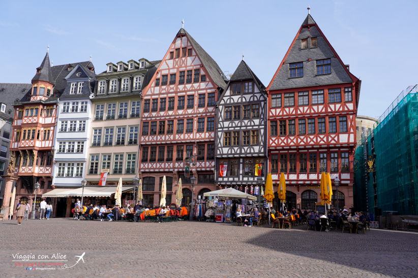 Piazza Romerberg Francoforte