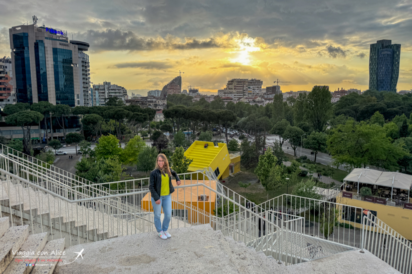 piramide di tirana