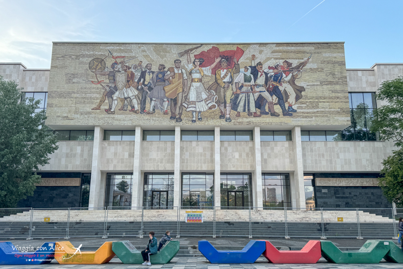 piazza scanderbeg tirana